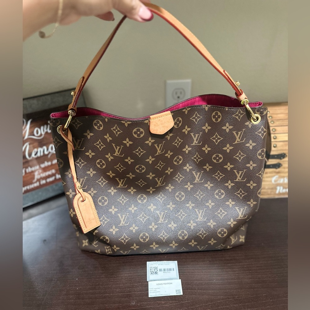 Graceful MM Louis Vuitton